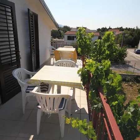 With A Parking Space Starigrad, Paklenica - 6647 Appartement Starigrad Paklenica