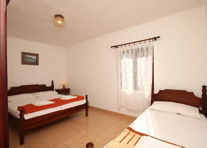 Appartement With A Parking Space Starigrad, Paklenica - 6647 Starigrad Paklenica