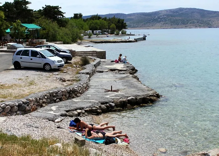 With A Parking Space Starigrad, Paklenica - 6647 Apartman Starigrad-Paklenica
