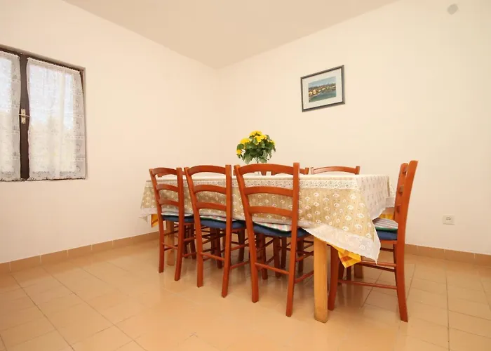 With A Parking Space Starigrad, Paklenica - 6647